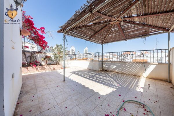⁦דירת גג 4 חדרים, רחוב חיל הצנחנים, ראשון לציון⁩ – תמונה ⁦15⁩