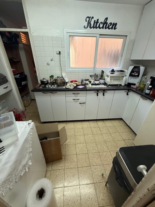 ⁦דירת 3.5 חדרים, רחוב הרב לוי, בת ים⁩ – תמונה ⁦10⁩