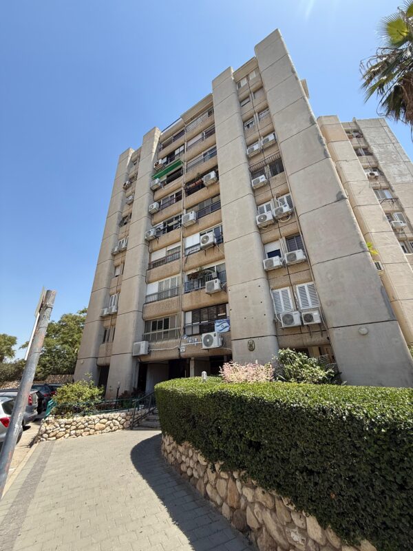 ⁦דירת 3.5 חדרים, רחוב הרב לוי, בת ים⁩ – תמונה ⁦5⁩