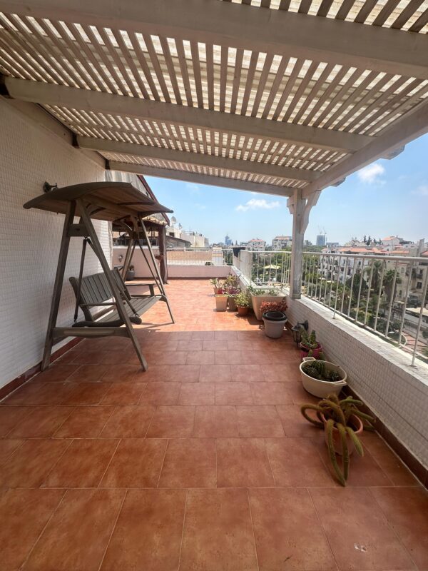 ⁦פנטהאוז 5 חדרים, רחוב חיל הצנחנים, ראשון לציון⁩ – תמונה ⁦16⁩