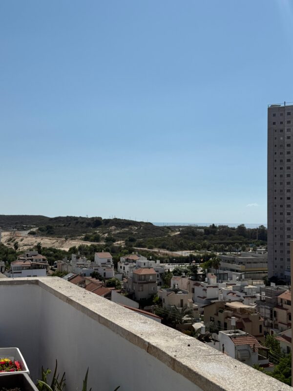 ⁦יחידת גג 2 חדרים, רחוב זלמן שז"ר, ראשון לציון⁩ – תמונה ⁦3⁩