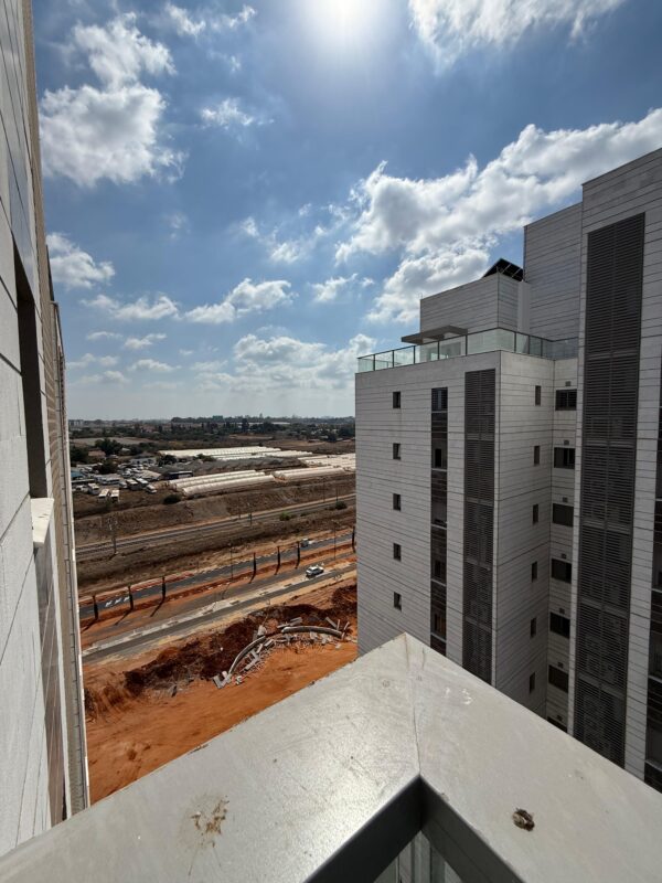 ⁦דירת 3 חדרים + מרפסת שמש, שכונת תלמי מנשה החדשה, באר יעקב⁩ – תמונה ⁦5⁩