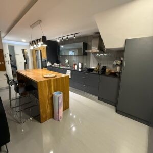 דירת סטודיו, רחוב אחי מזנק, ראשון לציון