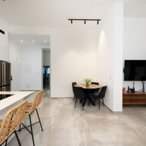 דירת גן 4 חדרים, רחוב בר אילן, בת ים